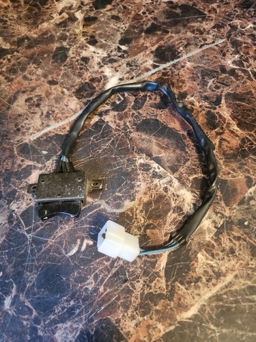 Antenna switch 013 3300 - switch, 013-3300-00